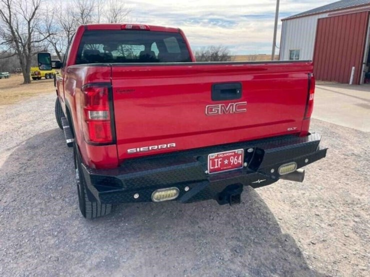 2016-gmc-2500-image-18