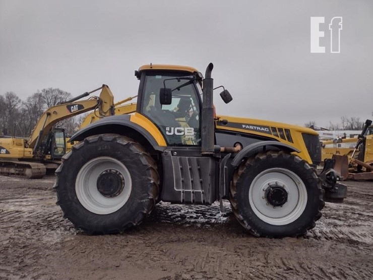 jcb-fastrac-8250-image-3