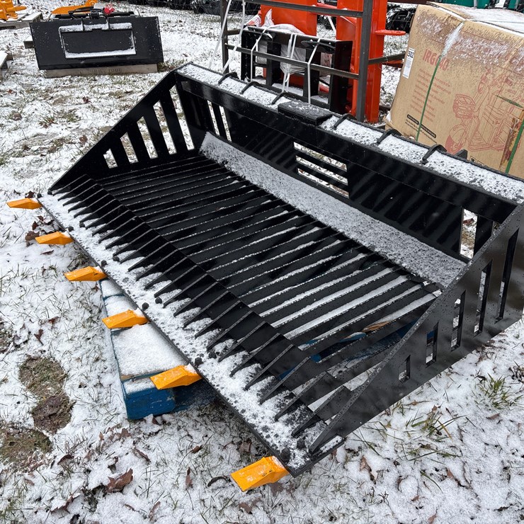 #3004 • 2025 Unused GIYI Skid Steer Rock Bucket