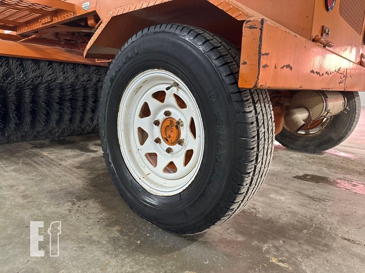 2015-broce-kr350-image-27