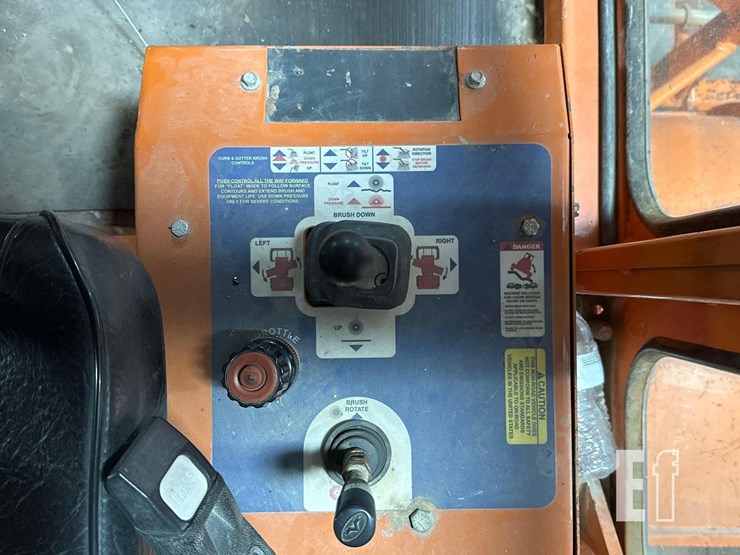 2015-broce-kr350-image-19