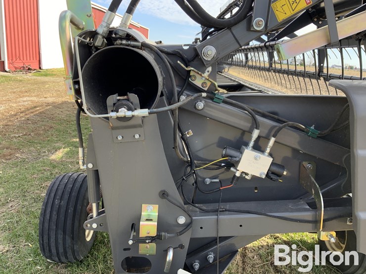 2014-gleaner-9250-image-16