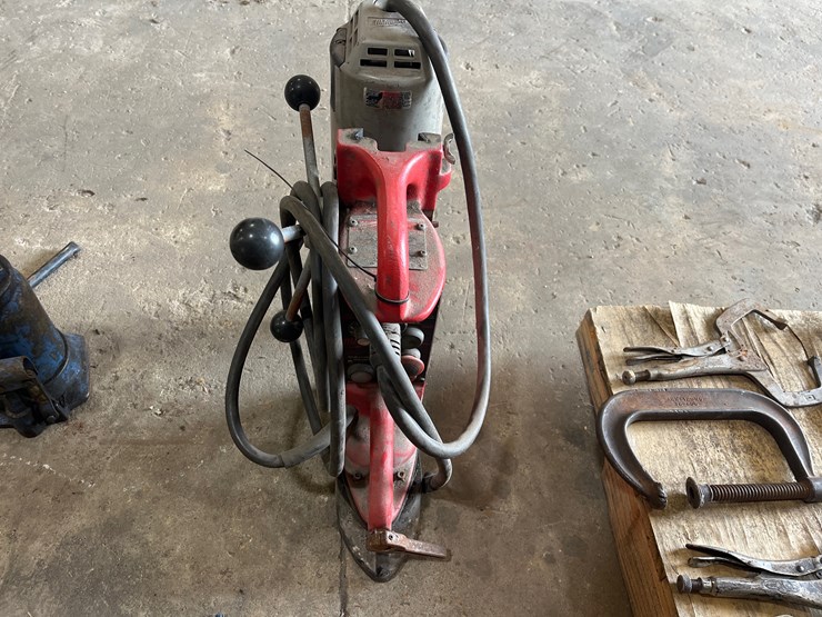 #83-•-milwaukee-magnet-drill-image-4