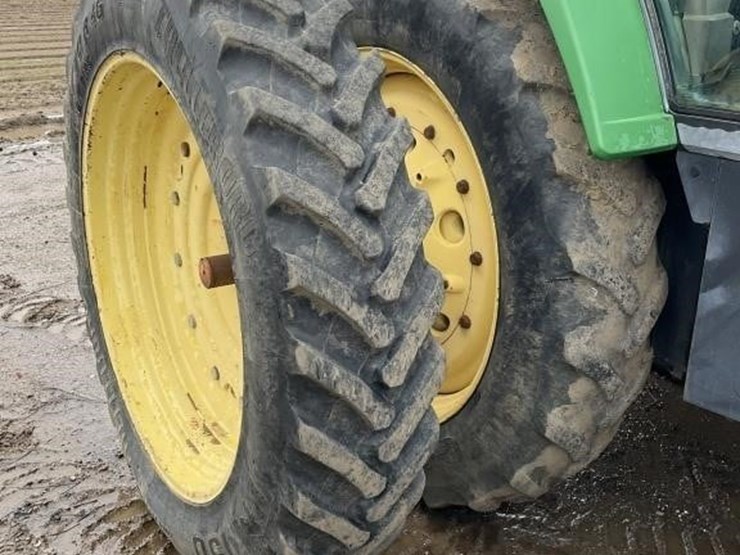 john-deere-7810-image-15