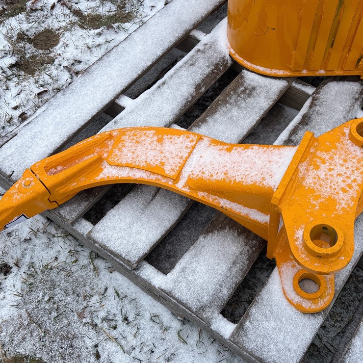 2025 CATERPILLAR 305