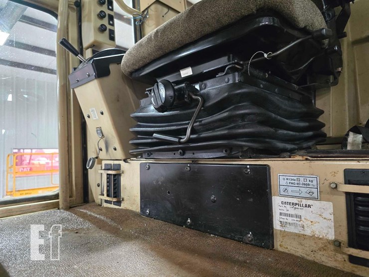 2006-caterpillar-140h-image-72