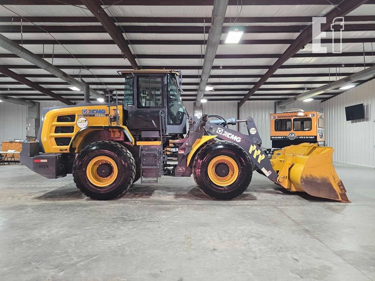 2022-xcmg-xc938u-image-6