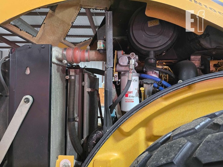 2008-caterpillar-cs56-image-25