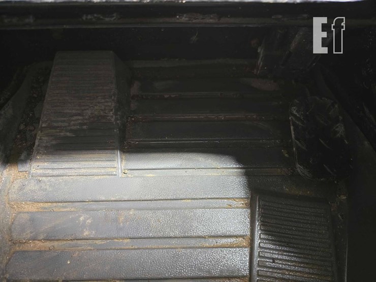 2022-caterpillar-289d3-image-12