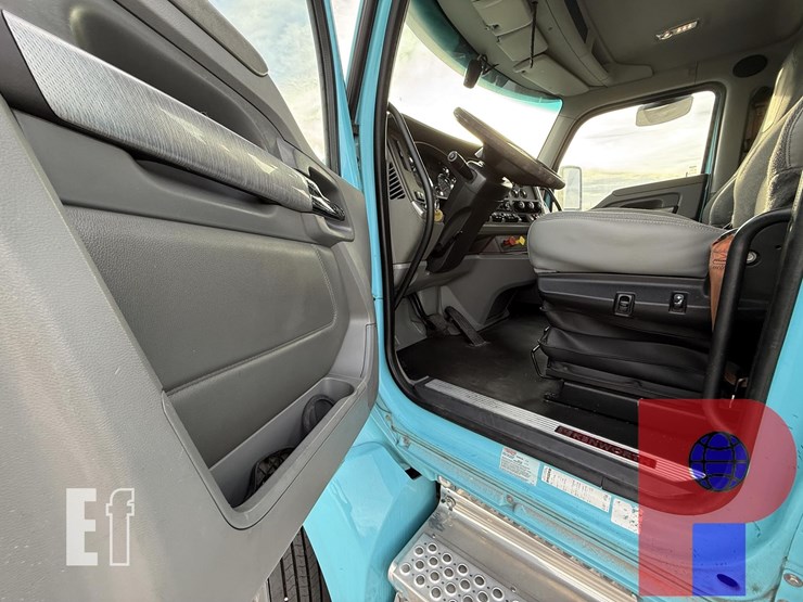 2019-kenworth-t680-image-9