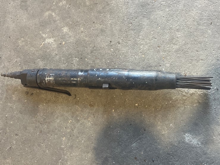 #38-•-pnumatic-air-chissel-image-1