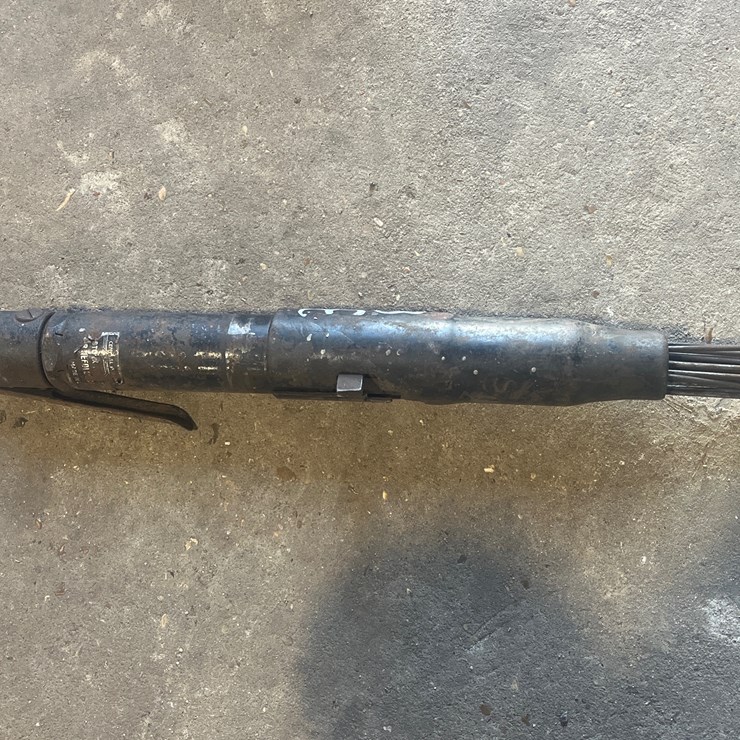 #38 • PNUMATIC AIR CHISSEL