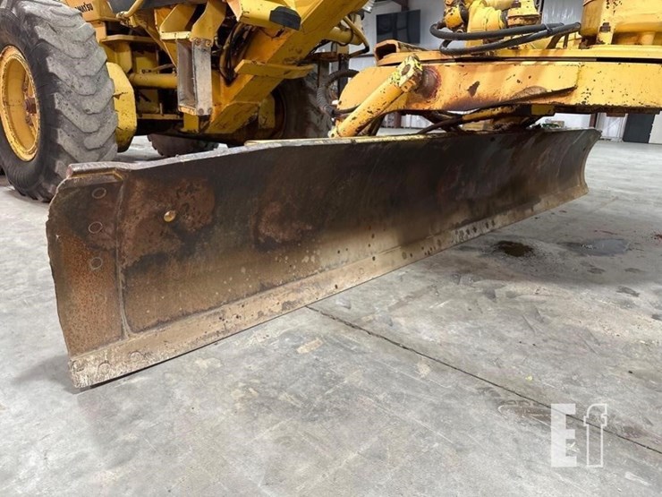 2000-komatsu-gd650aw-2cy-image-9