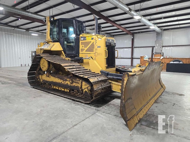 2013-caterpillar-d6n-lgp-image-2