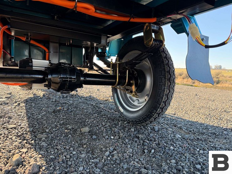 2025-ir-iret13-electric-tricycle-image-18