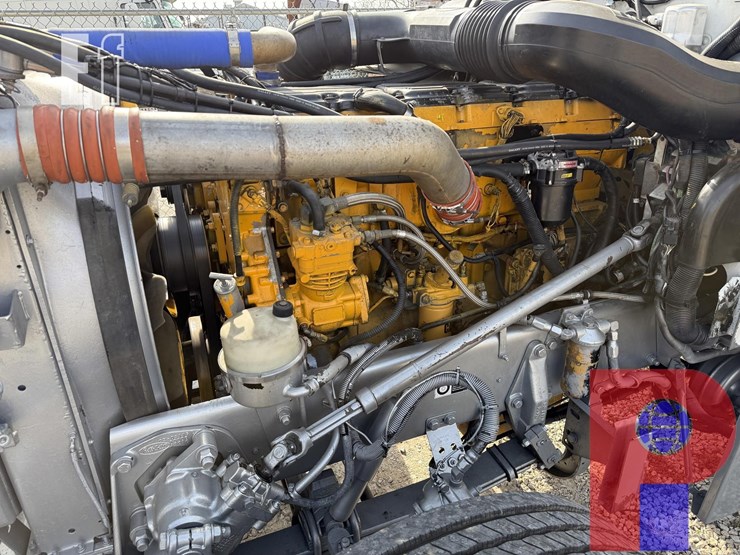 2006-peterbilt-379-image-25
