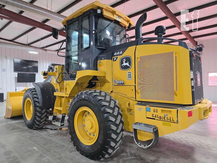 2022-deere-444-p-tier-image-4