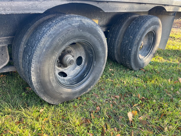 #6-•-thibs-trailer-40ft-goose-neck-trailer-image-8