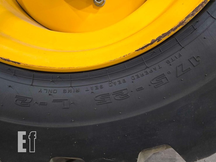 2017-jcb-510-56-image-29