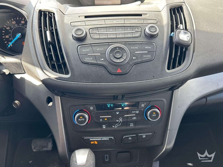 2017-ford-escape-image-16