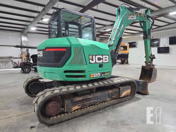 2018-jcb-85z-1-image-3