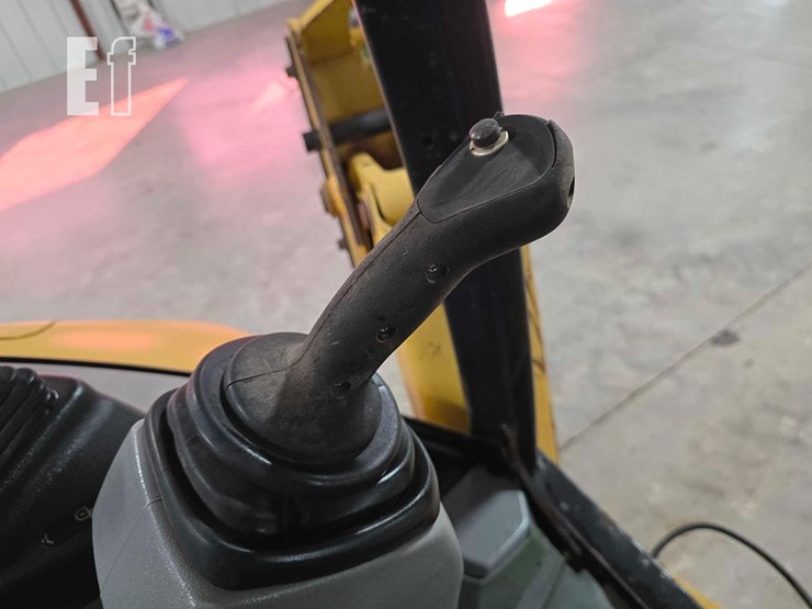 2011-caterpillar-420e-it-image-25