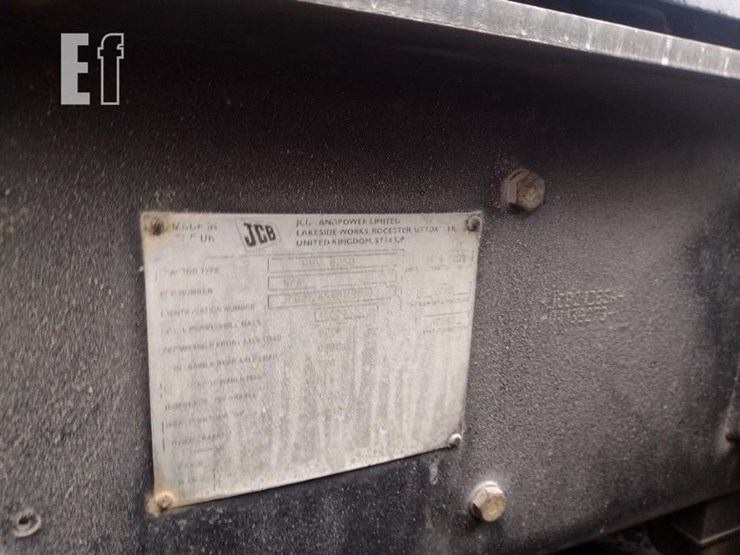 jcb-fastrac-8250-image-5