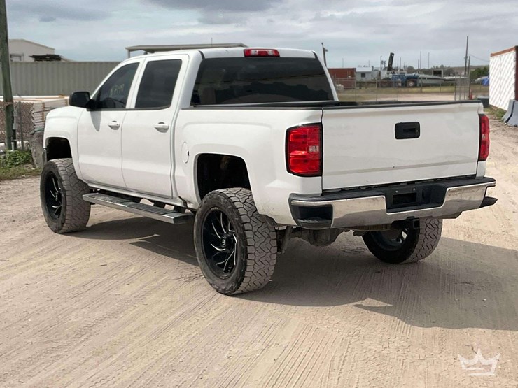 2018-chevrolet-silverado-1500-image-4