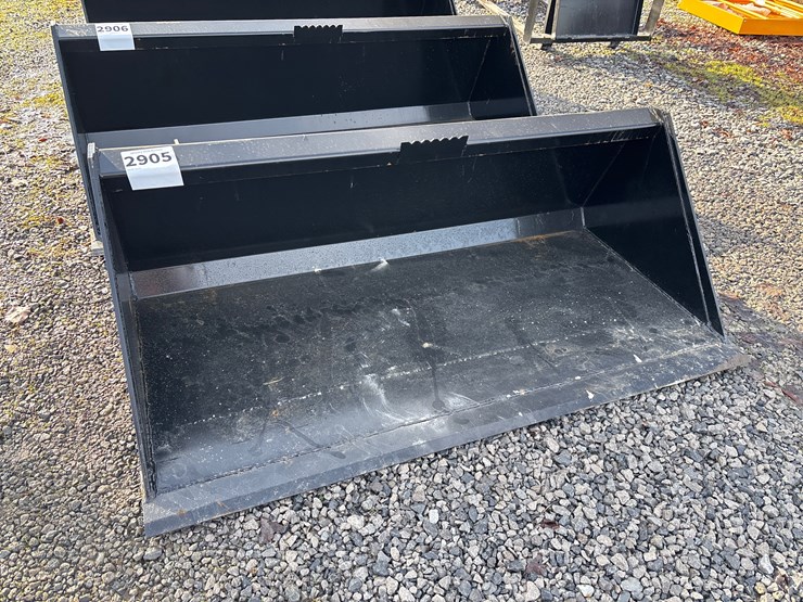 #2905-•-new-60”-bucket-image-1