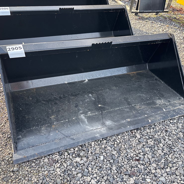 #2905 • new 60” bucket