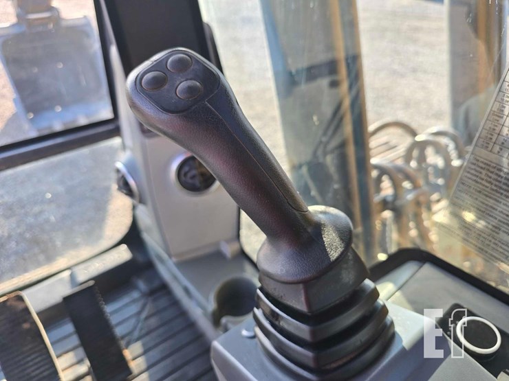 2022-xcmg-xe210u-image-17