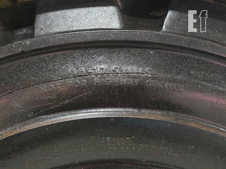 2020-caterpillar-th255c-image-30