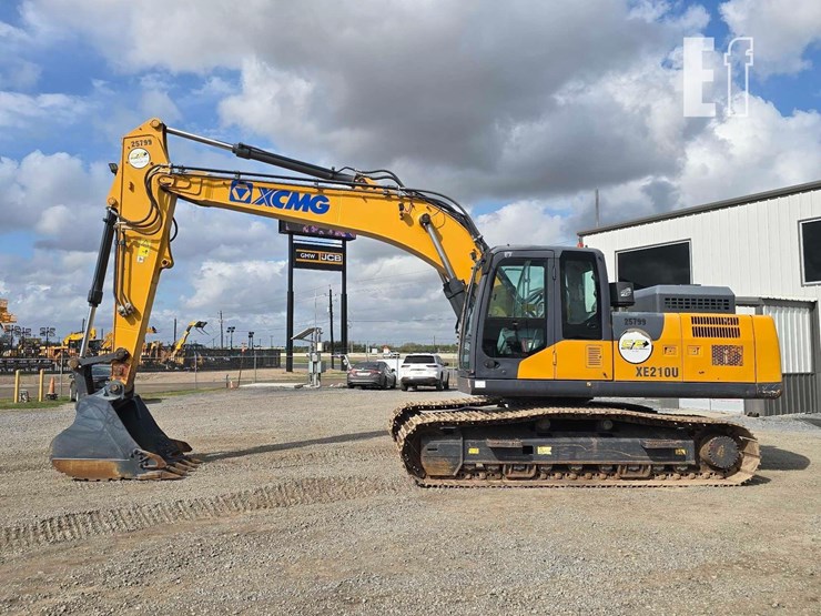 2022-xcmg-xe210u-image-5