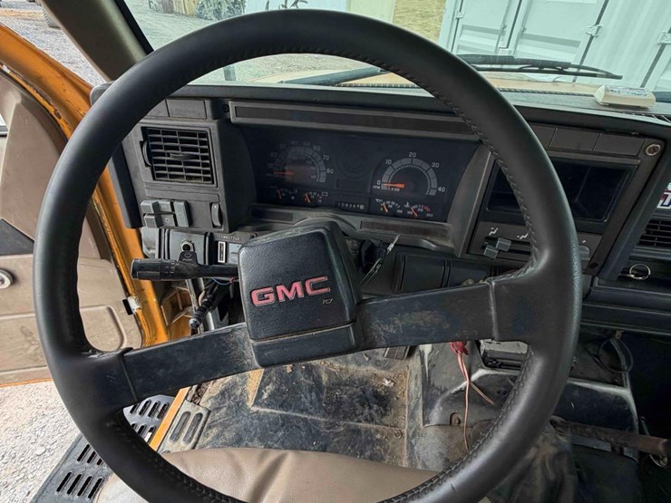 2001-caterpillar-3126-image-14