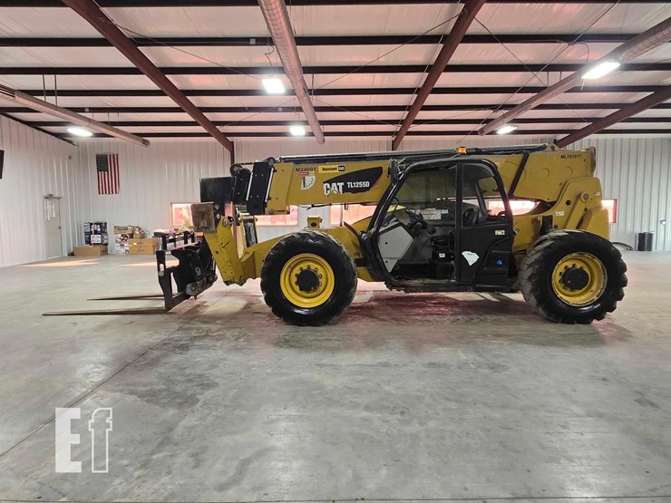 2019-caterpillar-tl1255d-image-5