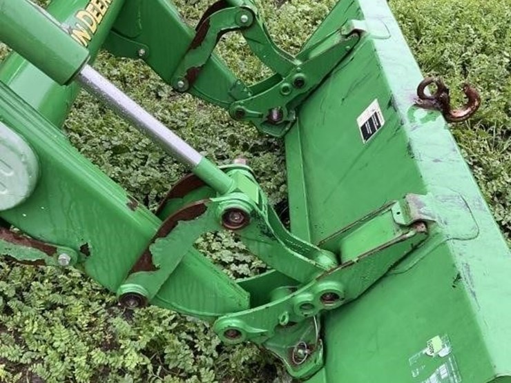 john-deere-5085m-image-16