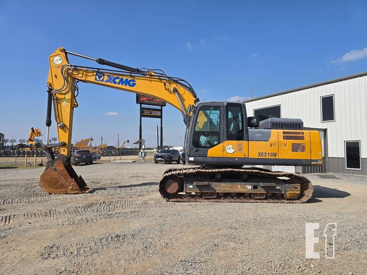 2022-xcmg-xe210u-image-5