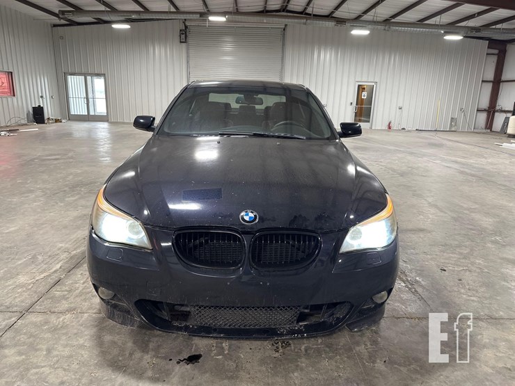 2008-bmw-550i-image-7