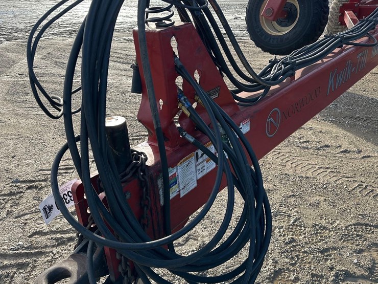 3300---norwood-4075-kwik-till-40'-hsd-image-3