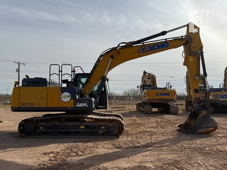 2022-xcmg-xe210u-image-6