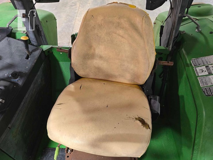 john-deere-6230-image-10