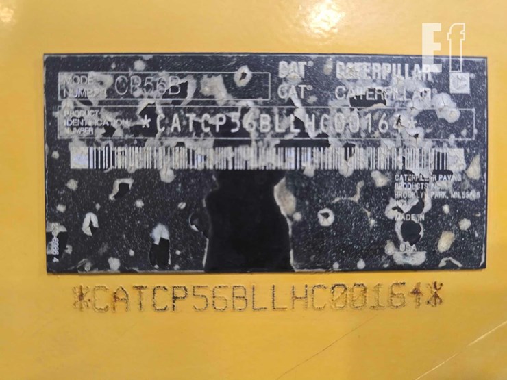 2012-caterpillar-cp56b-image-33