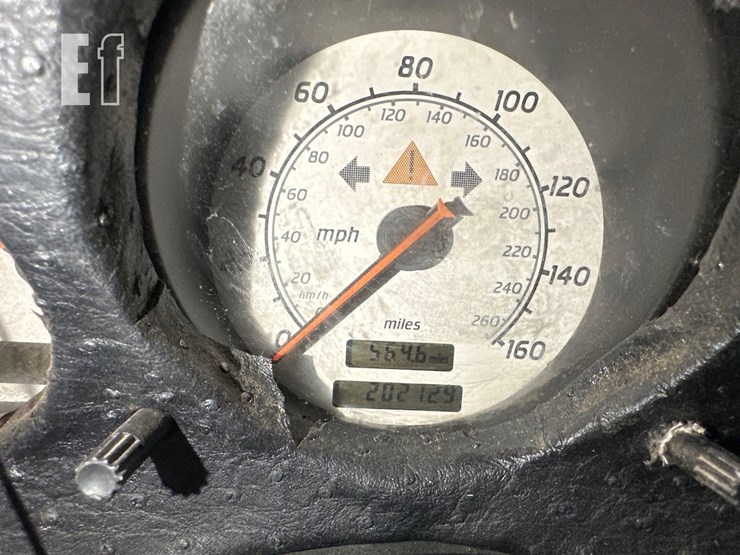 2003-mercedes-benz-slk230-image-8