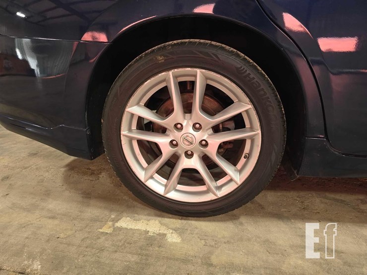 2011-nissan-maxima-image-19