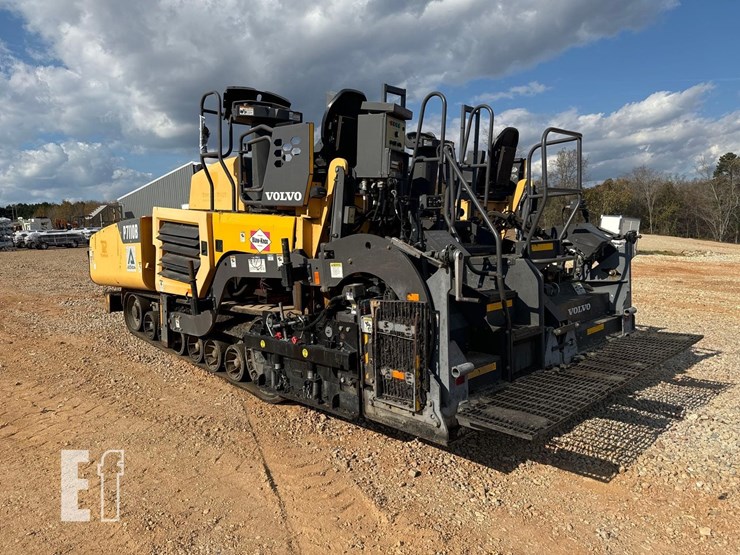 2018-volvo-p7110b-image-7