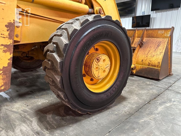 2006-deere-310g-image-30