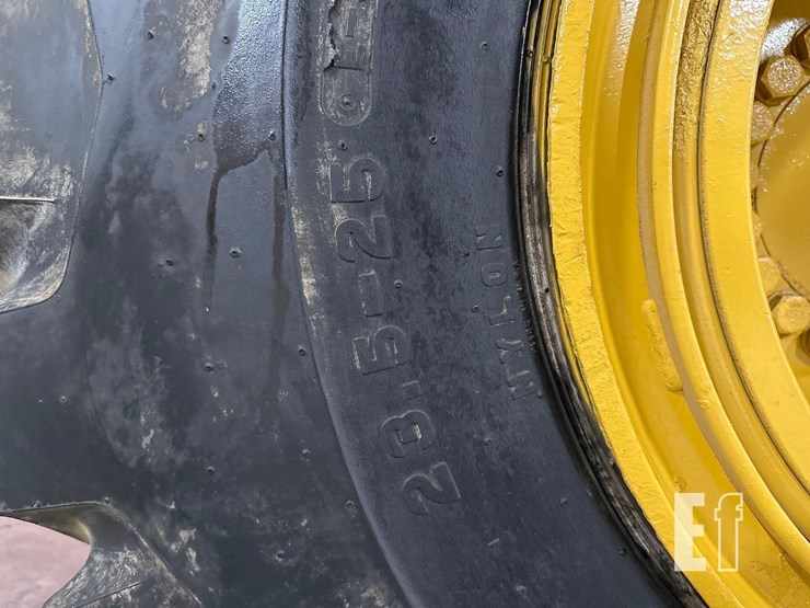 2017-caterpillar-962m-image-34