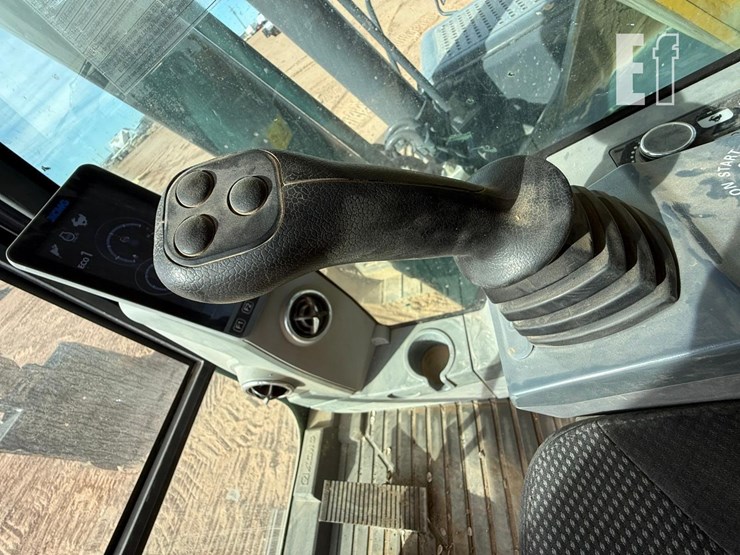 2022-xcmg-xe210u-image-21