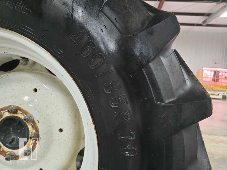 2005-massey-ferguson-5455-image-35