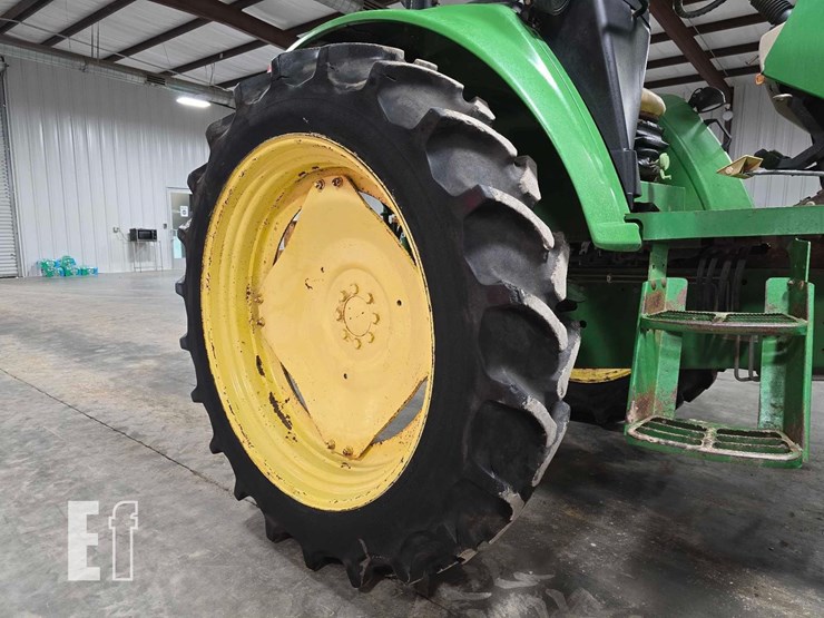 john-deere-6230-image-25